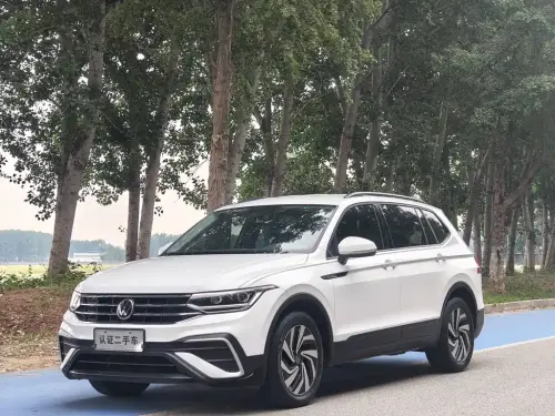 Volkswagen Tiguan, 2022