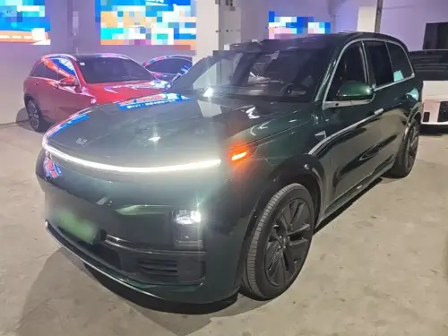 Li Auto L9, 2022