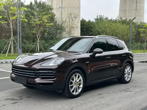 Porsche Cayenne, 2021