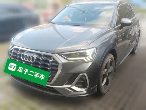 Audi Q3, 2020