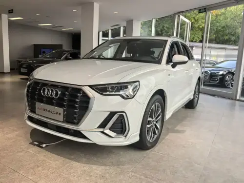 Audi Q3, 2023