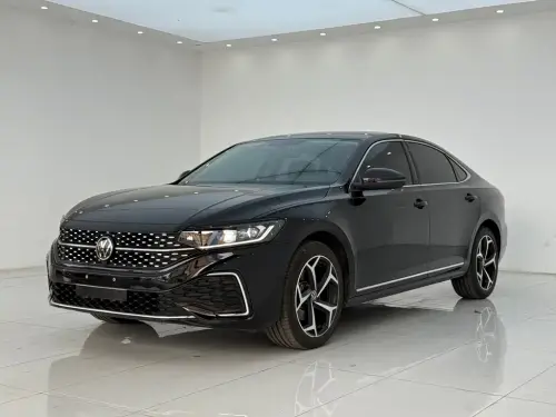 Volkswagen Passat, 2025
