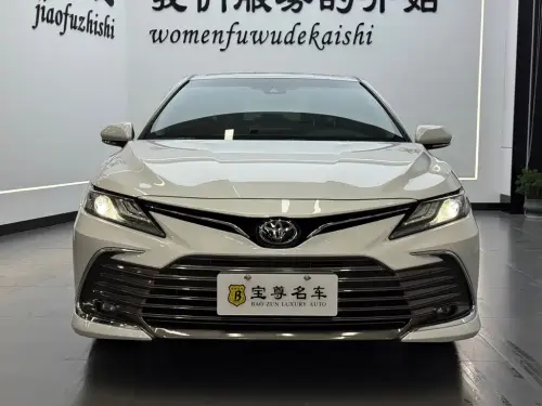 Toyota Camry, 2022