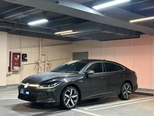Volkswagen Lamando, 2023