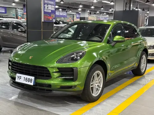 Porsche Macan, 2021