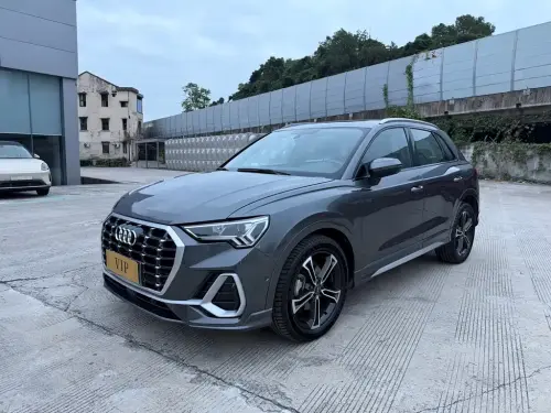 Audi Q3, 2022