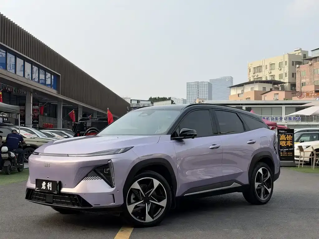 Geely L7, 2023
