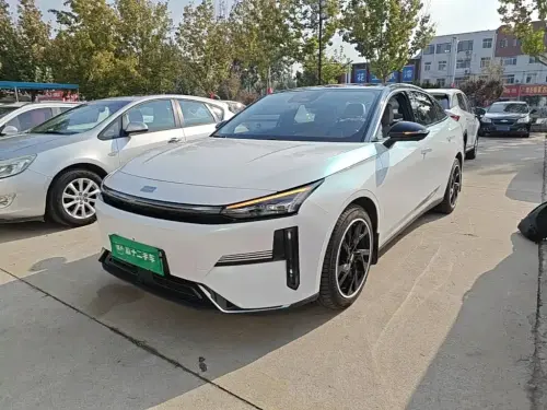 Geely Galaxy L6, 2024