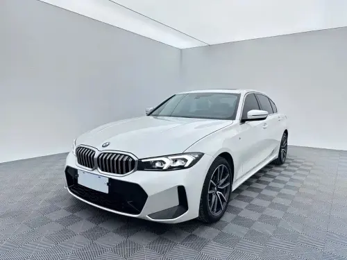 BMW 3-Series, 2023