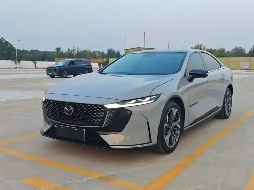 Mazda EZ-6, 2025