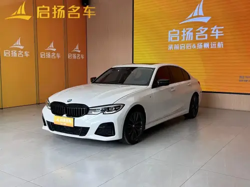 BMW 3-Series, 2022
