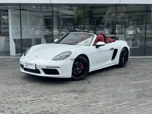 Porsche 718, 2022