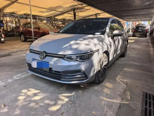 Volkswagen Golf, 2021