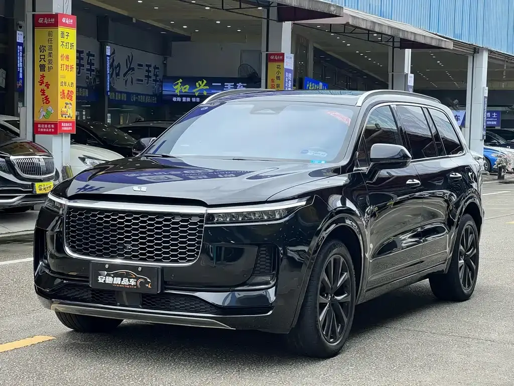 Li Auto 理想ONE, 2022