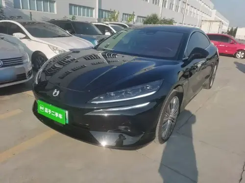 Denza Z9, 2025