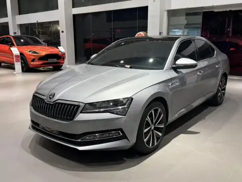 Skoda Superb, 2023