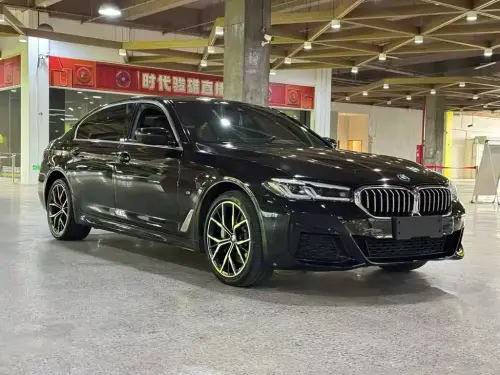 BMW 5-Series, 2021