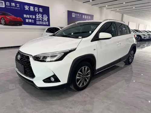 Toyota Yaris L, 2022