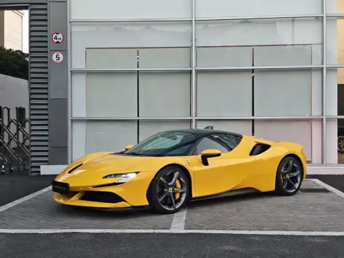 Ferrari SF90, 2021