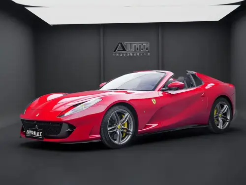 Ferrari 812, 2021