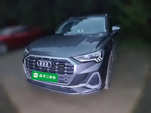 Audi Q3, 2022
