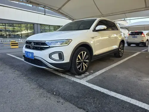 Volkswagen T-Roc, 2023