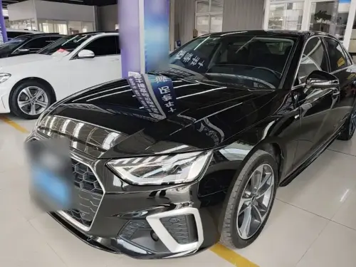 Audi A4, 2023