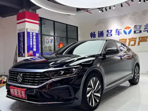 Volkswagen Passat, 2025