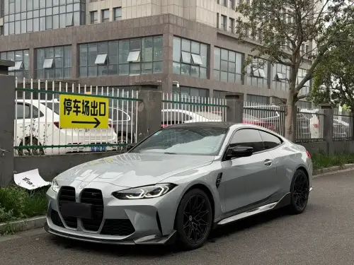 BMW 4-Series M, 2023