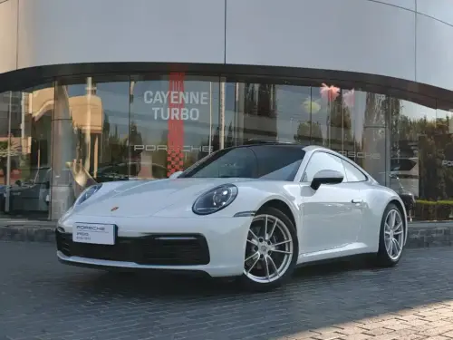 Porsche 911, 2025