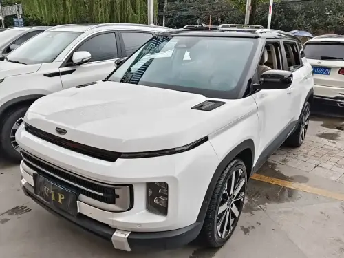 Geely ICON, 2023
