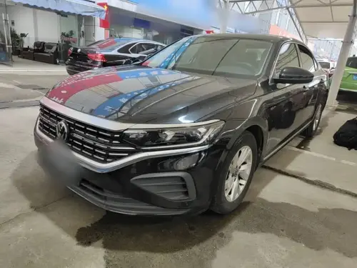 Volkswagen Passat, 2022
