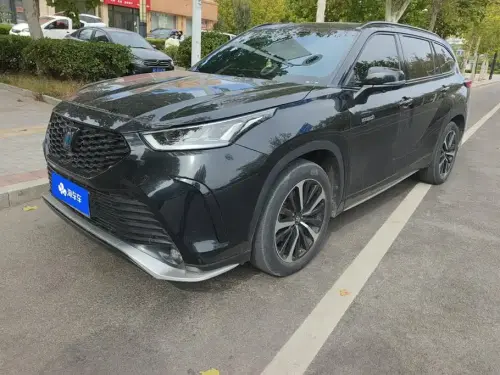 Toyota Crown Kluger, 2022