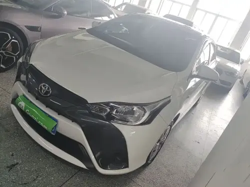 Toyota Yaris L, 2022