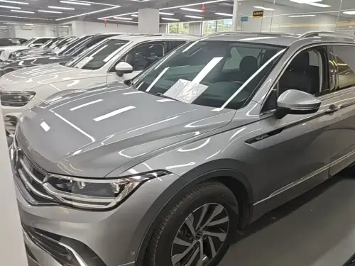 Volkswagen Tiguan, 2022