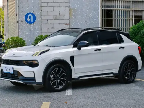 Lynk & Co 01, 2023