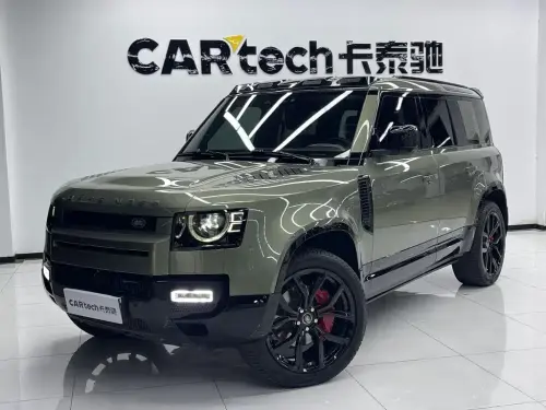Land Rover Defender, 2022
