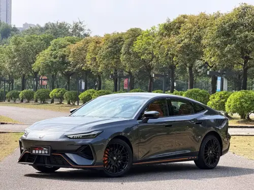 Changan UNI-V, 2025