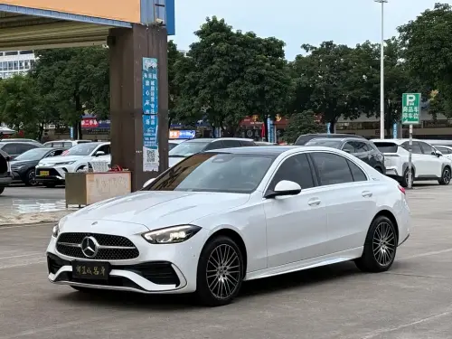 Mercedes-Benz C-Class, 2024