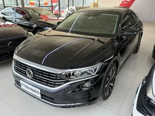 Volkswagen Passat, 2022