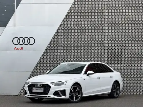 Audi A4, 2021
