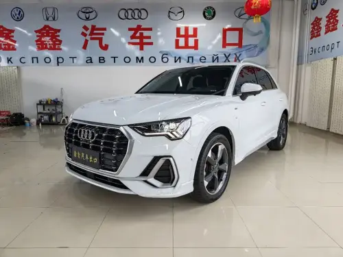 Audi Q3, 2022