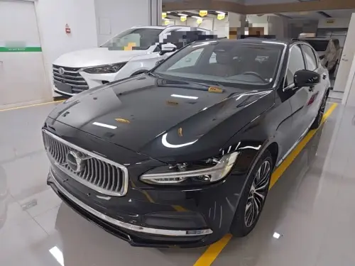Volvo S90, 2025