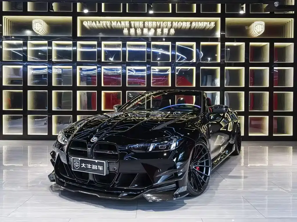 BMW 宝马M4, 2025