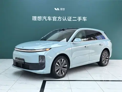 Li Auto L6, 2025