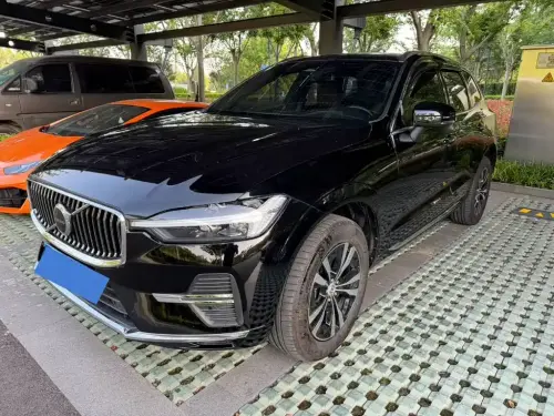 Volvo XC60, 2025