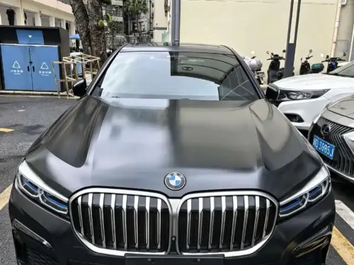 BMW 7-Series, 2021