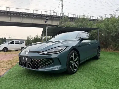 Volkswagen Lamando, 2023
