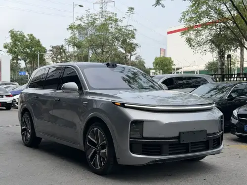 Li Auto L9, 2022