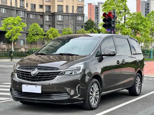 Buick GL8, 2021
